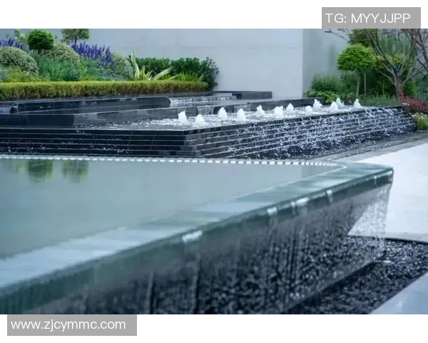 现代泳池设计理念探索与创新:打造完美水景空间的艺术与实践