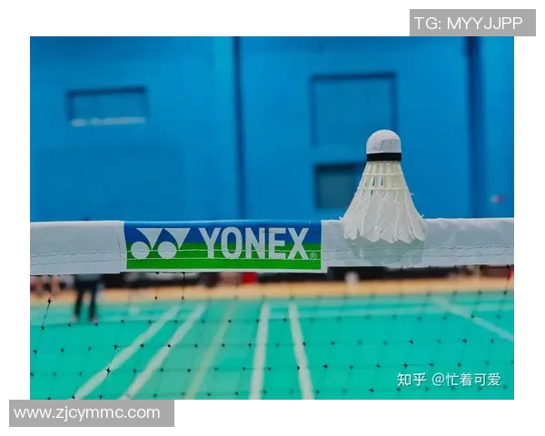 陈秀英亲授羽毛球技巧与心得分享助你提升球技