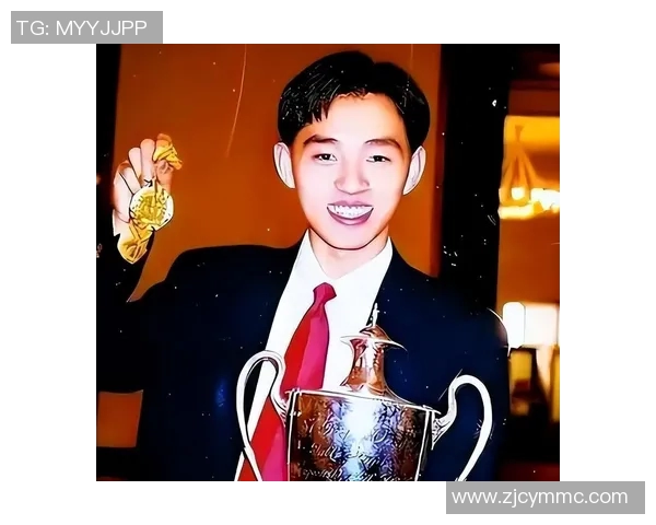 中国足球明星昔日辉煌与落魄现状对比图片展现
