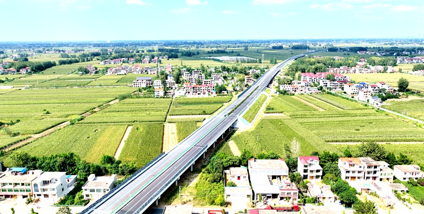 南宫ng28官网广西路建团体安徽片区项目施工正酣(图3)